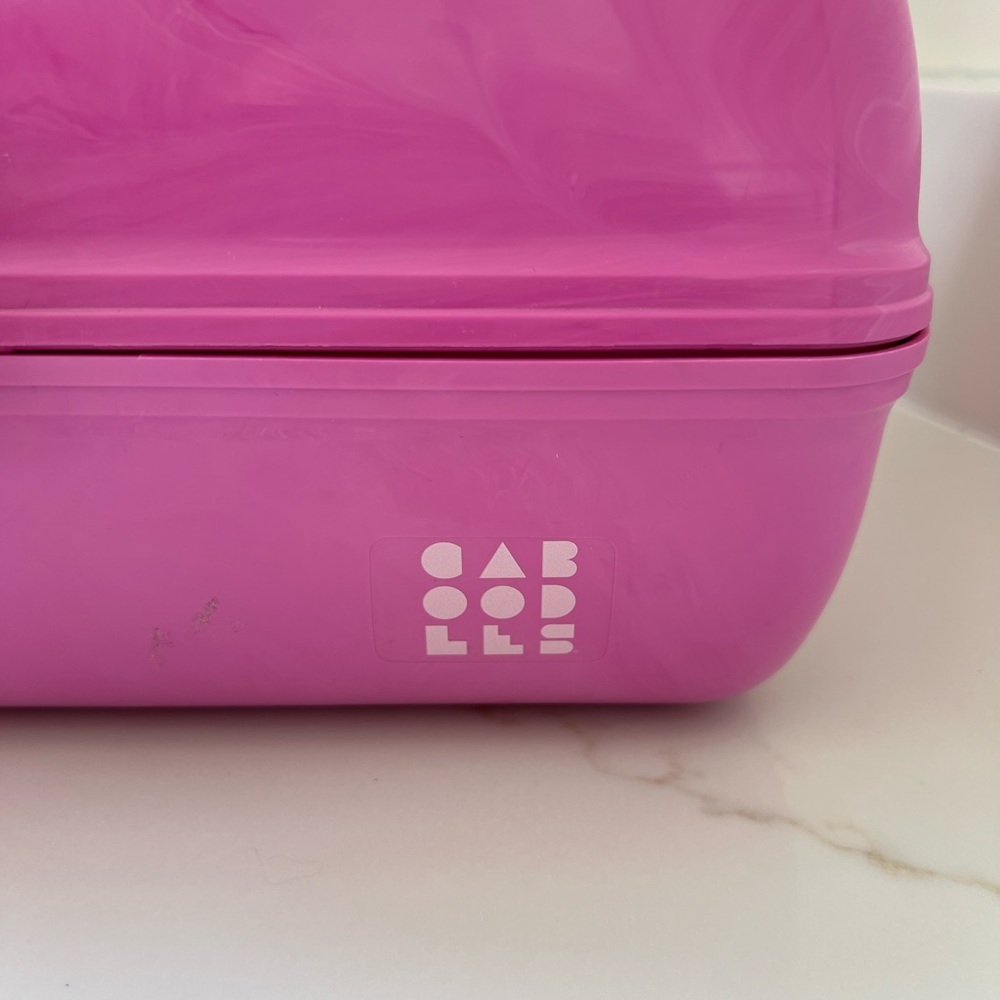 Caboodles Fuchsia Pink Organizer Case - Picture 3 of 10